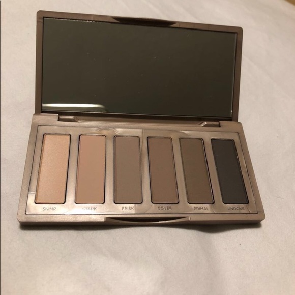 Urban Decay Naked 2 Basics Eye Shadow - Picture 3 of 3